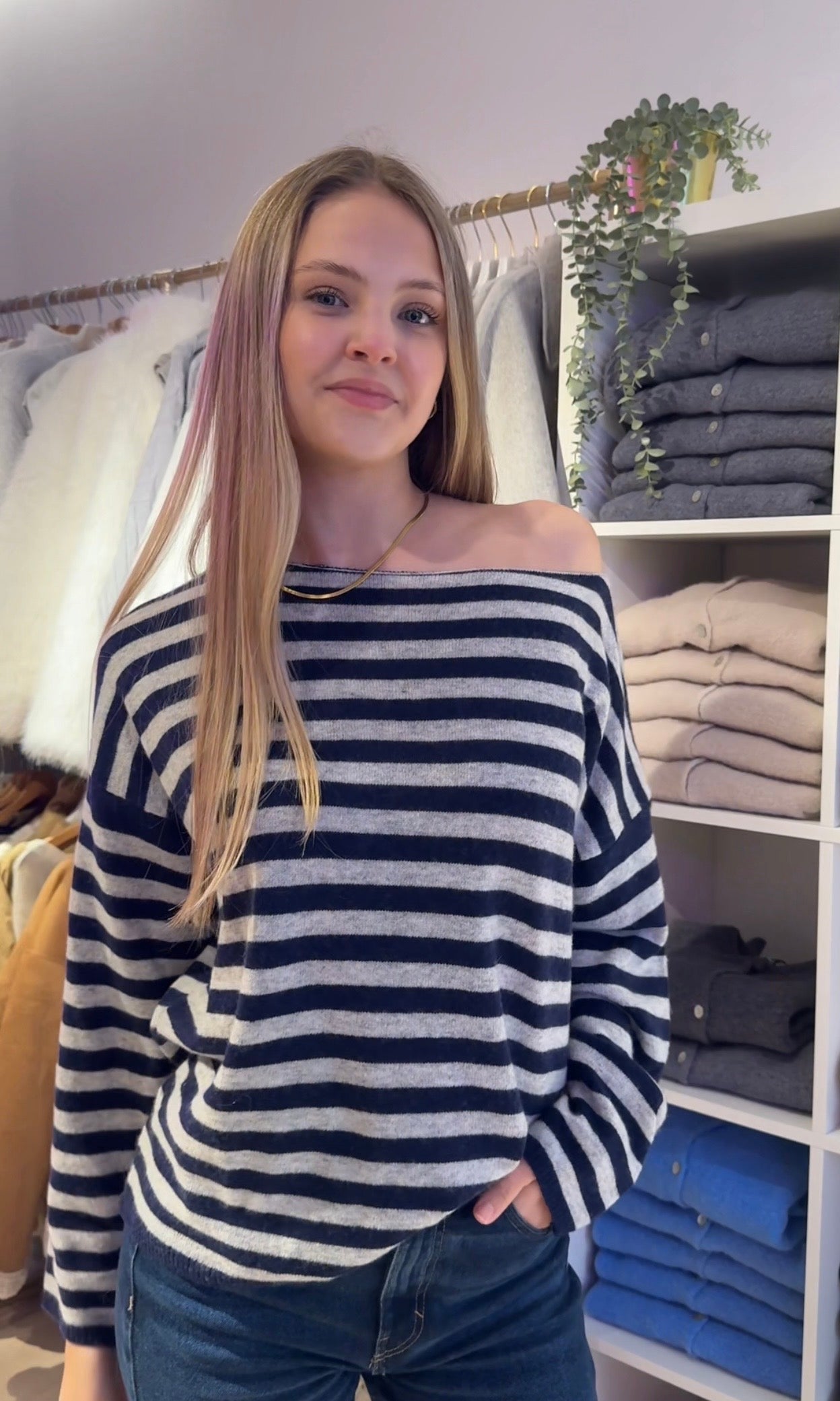 Bonnie trui off the shoulder