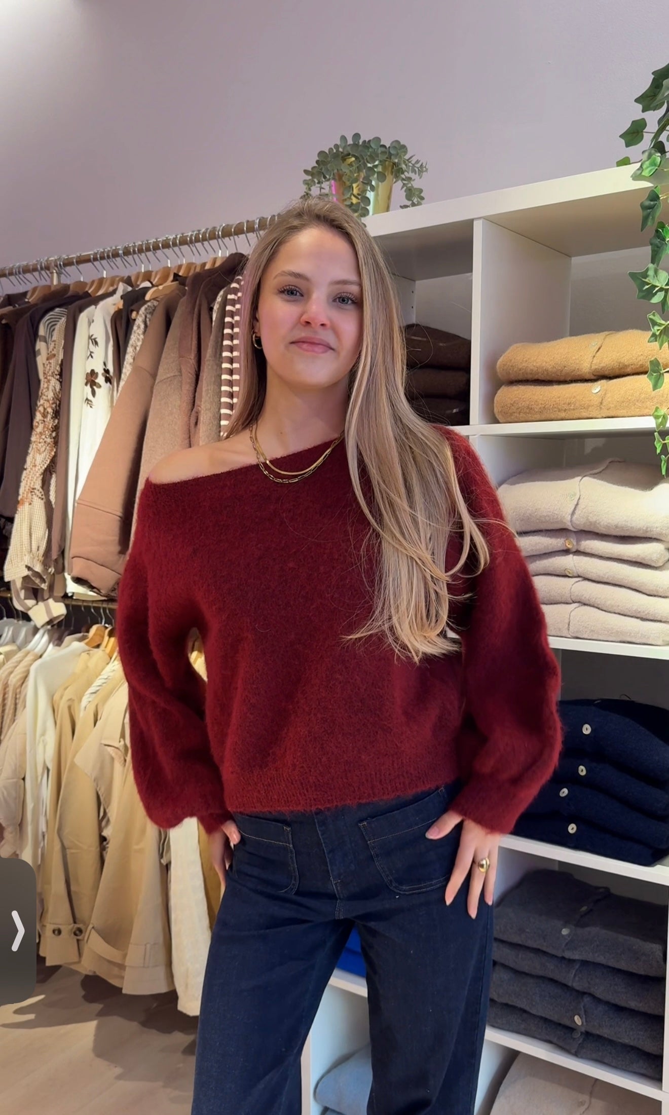 Anouk off the shoulder