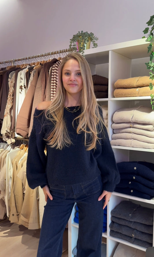 Anouk off the shoulder