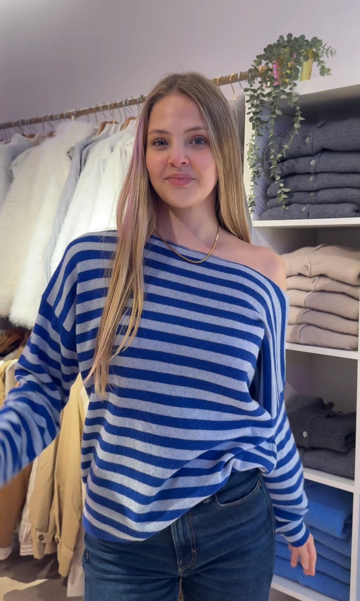 Bonnie trui off the shoulder