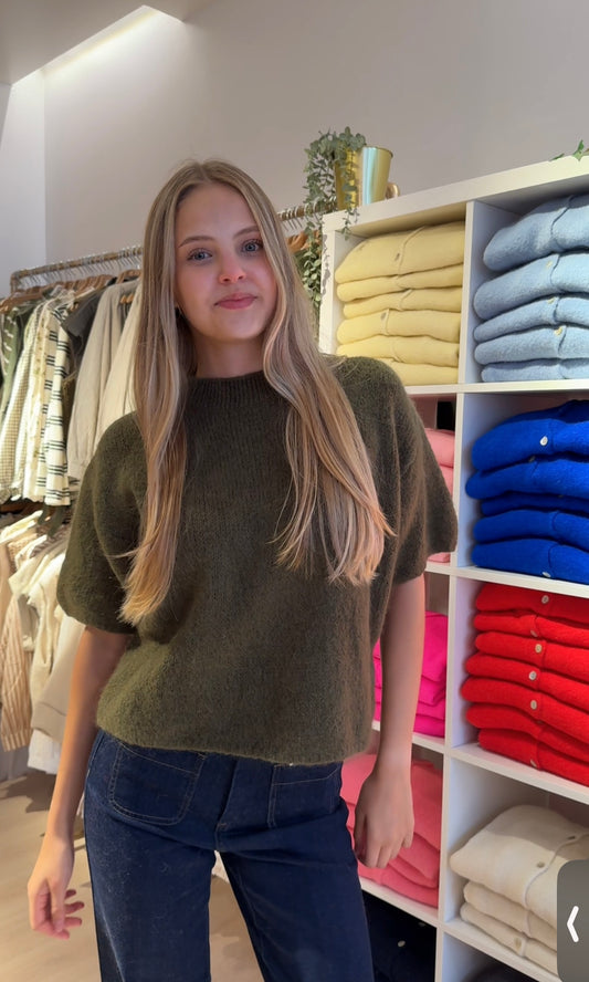 Bree sweater